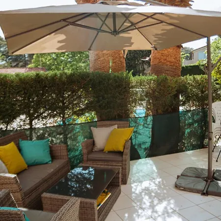 Martine & Thomas Santa Lucia 公寓